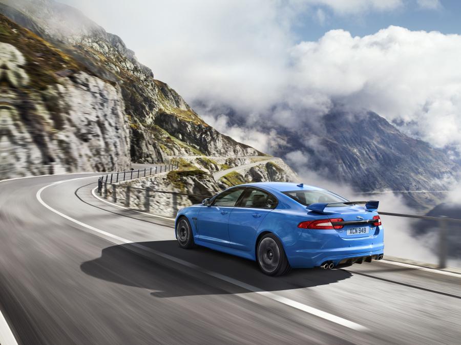 Jaguar XFR-S 2013 года  (фото 52 из 61)